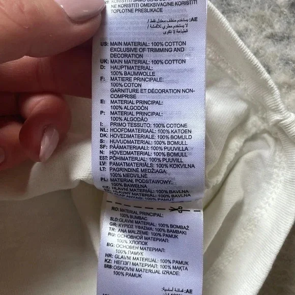 🔥4/$20 adidas CL T-Shirt - Picture 4 of 12